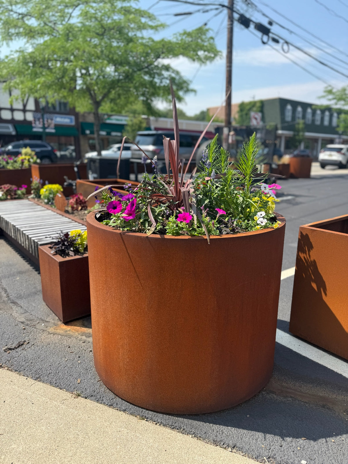 Round Corten Planter