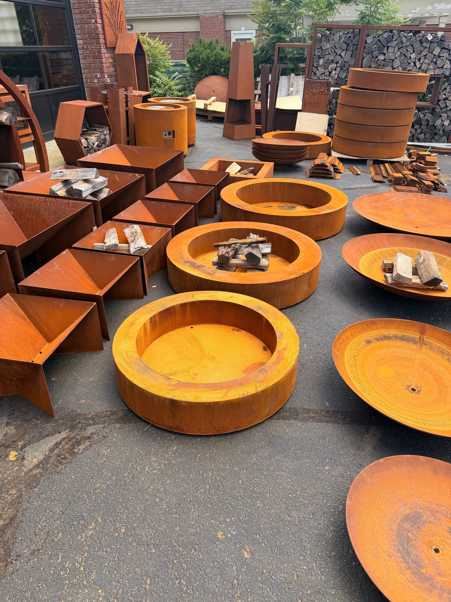 Round Low Boy Fire Pit
